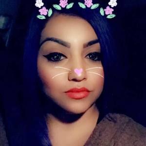 Meet your Posher, Janeth